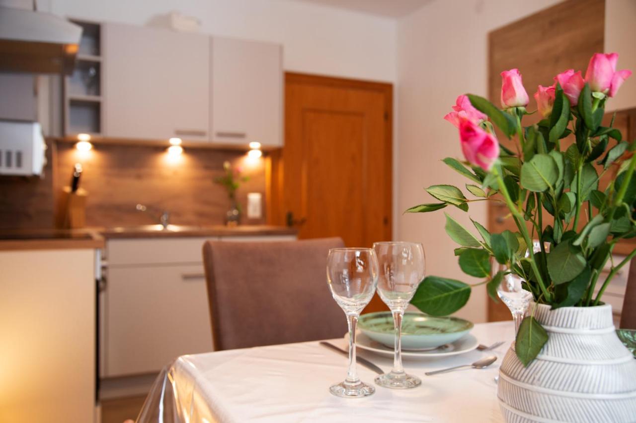 Apartments Marie A ฮัลล์สตัทท์ ภายนอก รูปภาพ